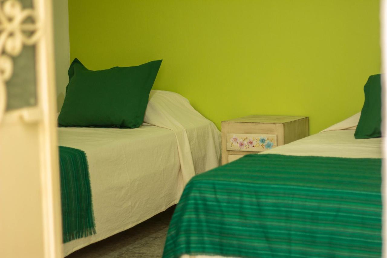 Hostal 틀라케파케 외부 사진